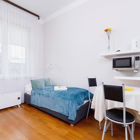 Przytulne Studio Krowoderska Krakow By Noclegi Renters ภายนอก รูปภาพ